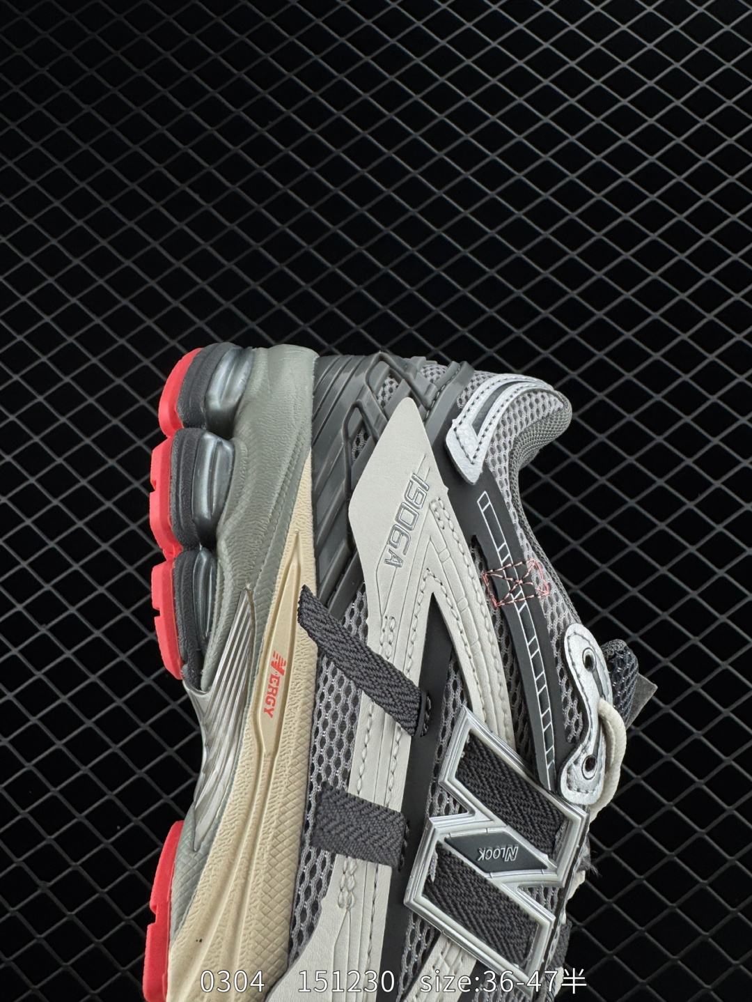 New Balance M1906R  U1906AC